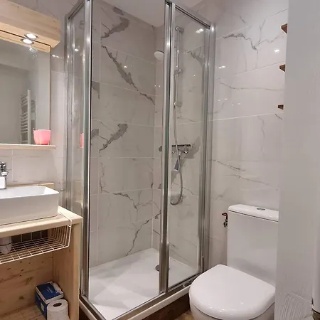 Renove Cosy A Plagne Centre Avec Balcon, Skis Aux Pieds - Fr-1-351-176 * La Plagne-Tarentaise