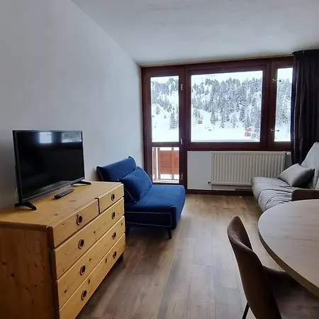 Renove Cosy A Plagne Centre Avec Balcon, Skis Aux Pieds - Fr-1-351-176 Apartment